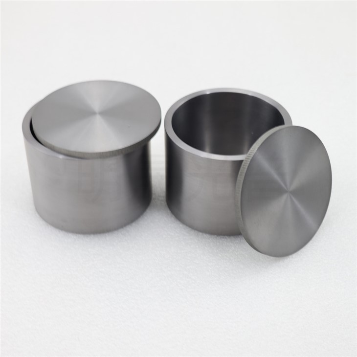 Crogiolo di tantalio con coperchio